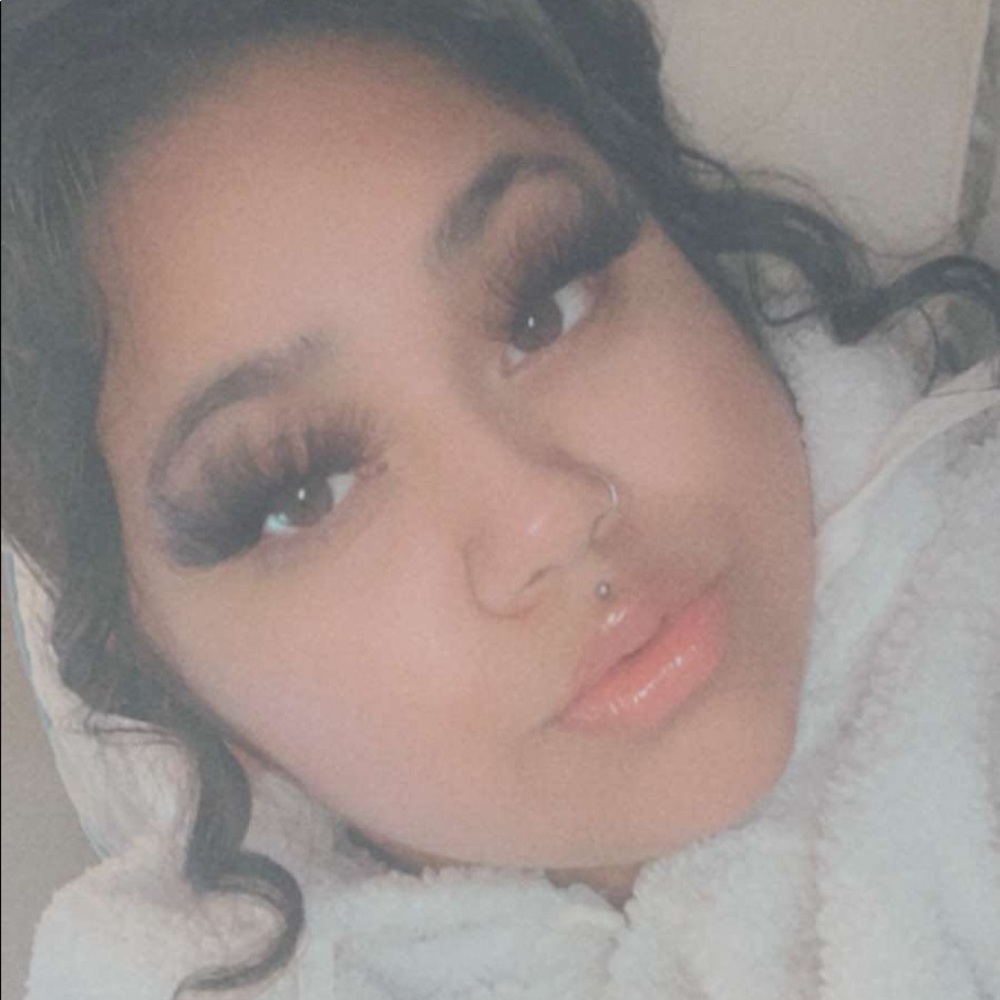 Meet your Posher, Rosa